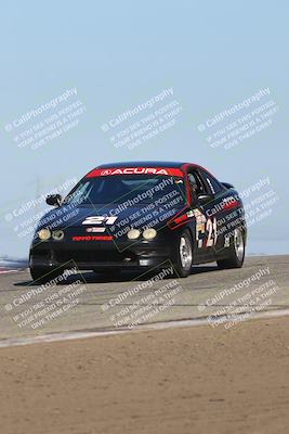 media/Oct-26-2025-CalClub SCCA (Sun) [[8ce1e69566]]/Group 2/Grapevine/